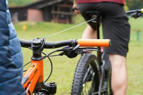 Kommit - Barre De Traction Vélo 8 Kommit - Barre De Traction Vélo -Monde Du Velo kommit velo exterieur barre de traction velo montage sur guidon 3840x2160