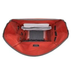 Ortlieb -Vario Plus - Sac à Dos & Sacoche Vélo 2en1 - 26 Litres -Monde Du Velo ortlieb vario plus 26 litres dark chili vue interieure 3840x2160